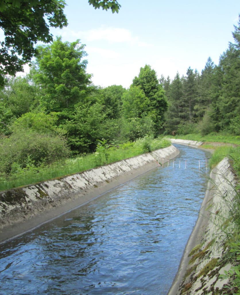Le canal de la Neste, à l’origine de l’eau distribuée.